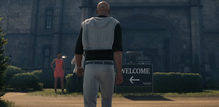 Hitman 3 August (Year 2) Roadmap Is Here, Along with a New Suit and Some Flower Power